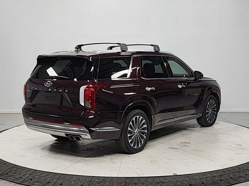 Used 2025 Hyundai Palisade Calligraphy image 7