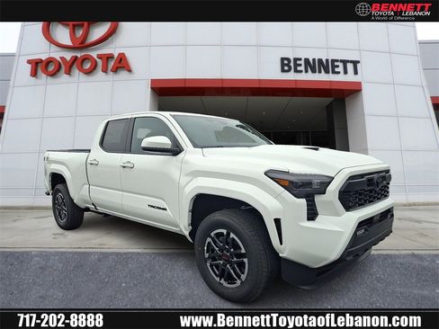 New 2025 Toyota Tacoma TRD Sport image 1