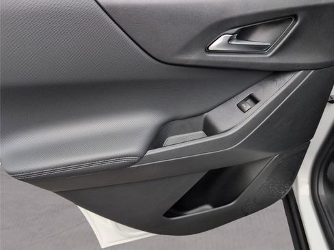 New 2026 Chevrolet Equinox LT w/ LPO, Floor Liner Package image 13