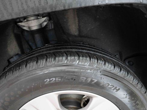 Used 2023 Toyota RAV4 XLE image 30