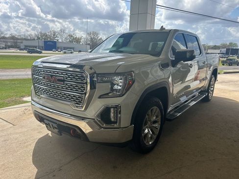 Used 2021 GMC Sierra 1500 SLT image 2
