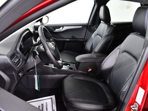 New 2026 Ford Escape SE w/ PHEV Premium Package image 6