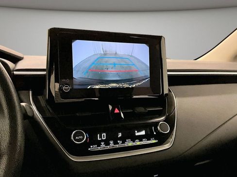 Used 2023 Toyota Corolla LE FWD image 14
