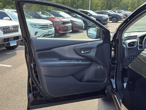 Certified 2024 Nissan Murano SL w/ Cargo Package AWD/4WD image 8
