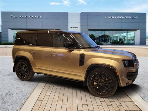 New 2026 Land Rover Defender 110 image 4