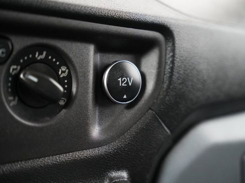 Used 2019 Ford Transit 250 130 Low Roof image 21