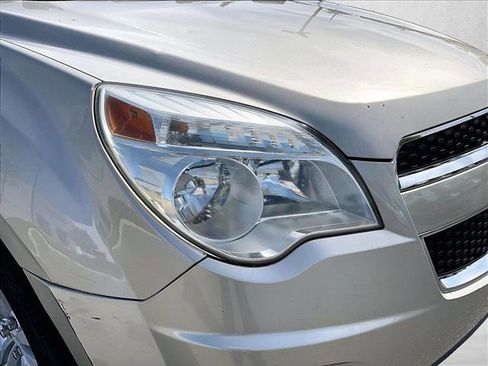 Used 2013 Chevrolet Equinox LS image 28