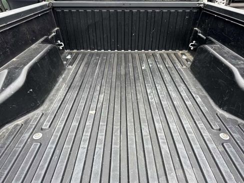 Used 2021 Toyota Tacoma TRD Off-Road image 16