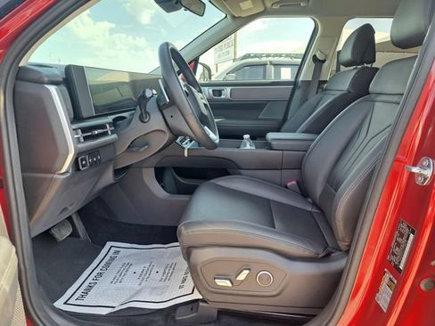 Used 2026 Hyundai Santa Fe SEL AWD/4WD image 19
