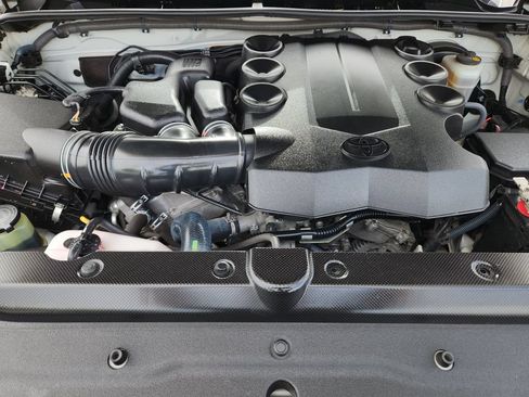 Used 2016 Toyota 4Runner Limited RWD image 32