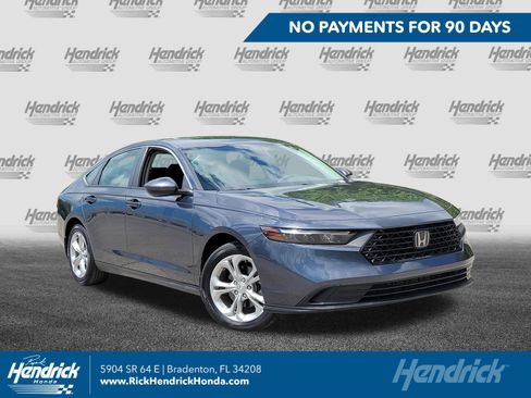 Used 2023 Honda Accord LX image 1