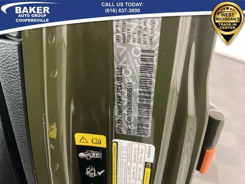 Used 2021 Jeep Wrangler Unlimited Sahara w/ Uconnect 4C Nav & Sound Group image 31