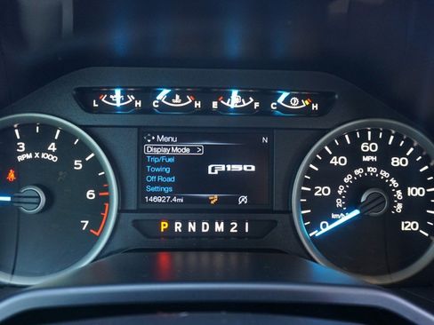 Used 2015 Ford F150 XLT w/ Equipment Group 302A Luxury image 15