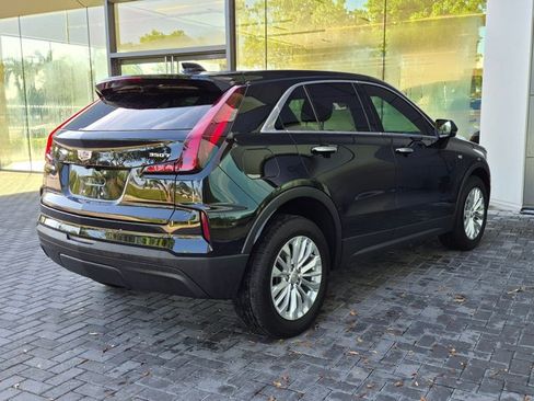 Used 2024 Cadillac XT4 Luxury FWD image 5