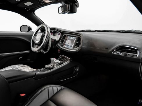 Used 2022 Dodge Challenger SRT Hellcat image 41