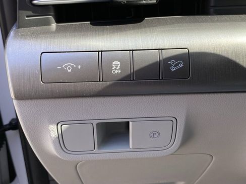 New 2025 Hyundai Kona SEL image 10