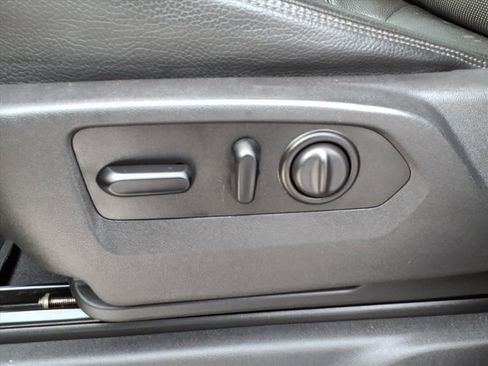 Used 2019 GMC Sierra 1500 Denali w/ Denali Ultimate Package image 14