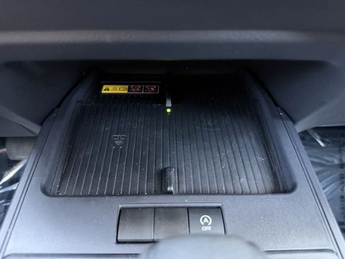 Used 2026 Toyota Corolla Cross LE FWD image 22
