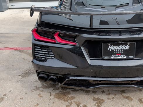 Used 2023 Chevrolet Corvette Stingray Premium Cpe w/ Z51 Performance Package image 15