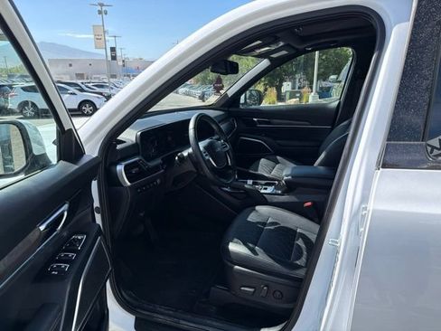 Certified 2025 Kia Telluride EX X-Line AWD/4WD image 11
