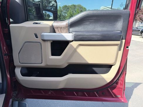 Used 2018 Ford F350 Lariat w/ Chrome Package AWD/4WD image 23