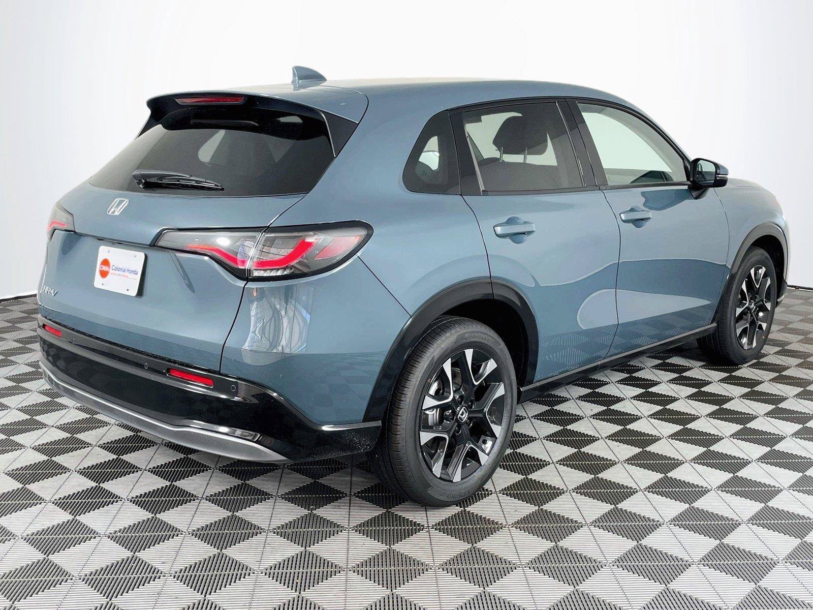 New 2027 Honda HR-V EX-L image 8