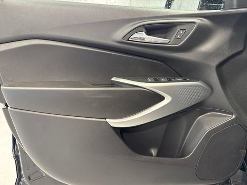 New 2026 Chevrolet Trax RS FWD image 29