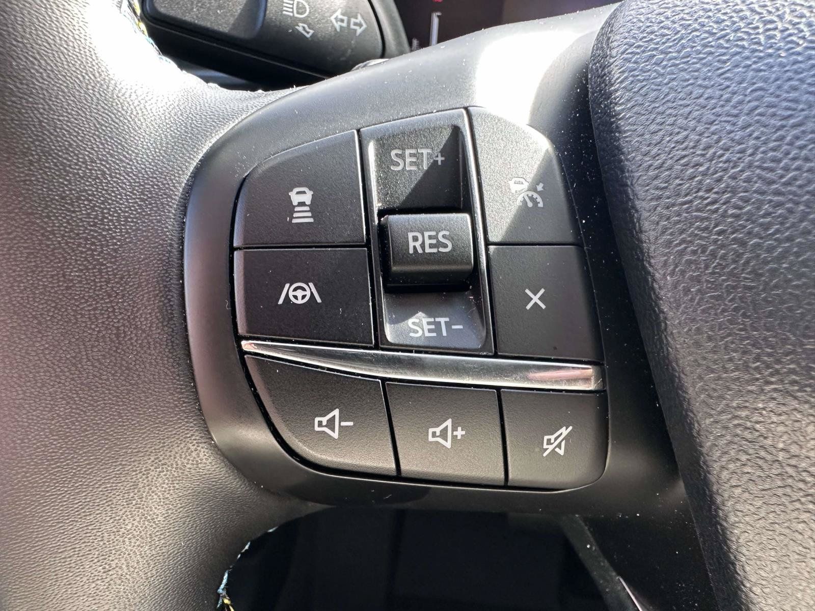 Used 2026 Ford Maverick Lobo AWD/4WD image 18