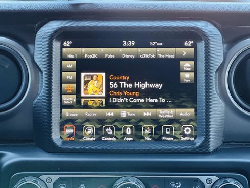 Used 2022 Jeep Wrangler Unlimited Sport image 24