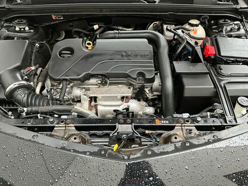 Used 2021 Chevrolet Malibu RS image 25