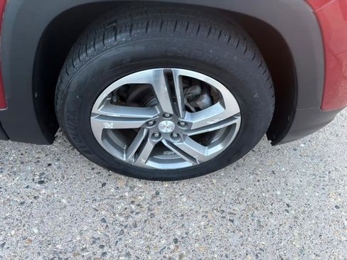 Used 2018 GMC Terrain SLT w/ Infotainment Package II image 28