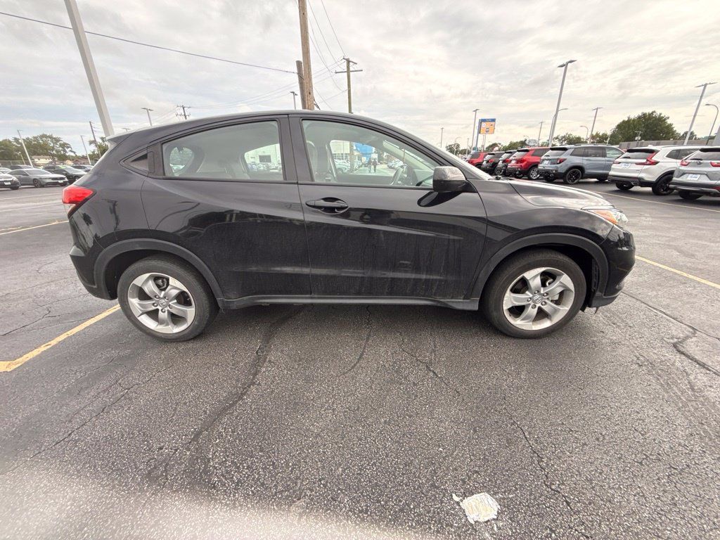 Used 2020 Honda HR-V LX image 1