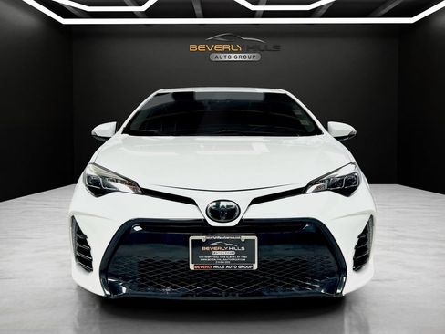 Used 2018 Toyota Corolla SE FWD image 8