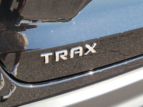 New 2026 Chevrolet Trax LT w/ Driver Confidence Package FWD image 9