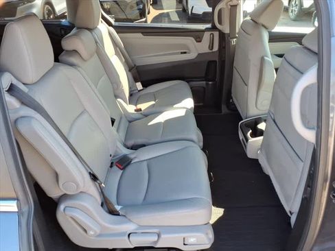 Certified 2019 Honda Odyssey Touring image 13
