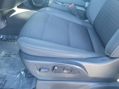 Used 2022 GMC Sierra 1500 Elevation image 17