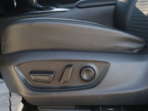 Used 2021 Toyota Camry SE image 28