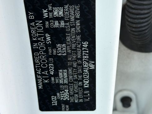 Used 2023 Kia Soul LX w/ LX Technology Package FWD image 23