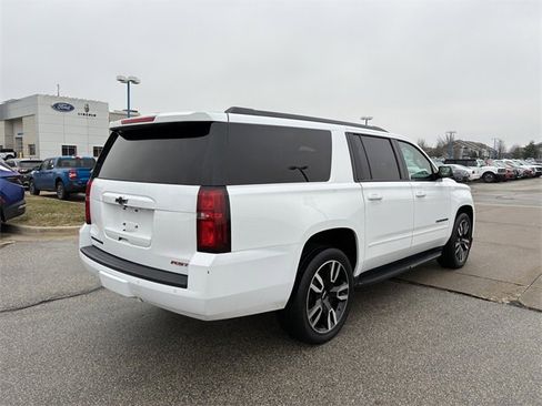 Used 2020 Chevrolet Suburban Premier image 4