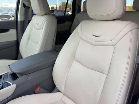 Certified 2023 Cadillac XT6 Premium Luxury image 51