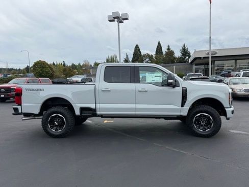 New 2026 Ford F350 Lariat w/ Tremor Off-Road Package image 4