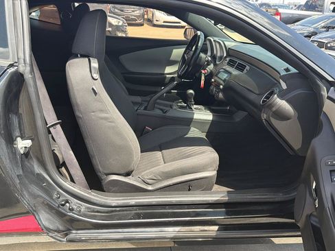 Used 2012 Chevrolet Camaro LS RWD image 17