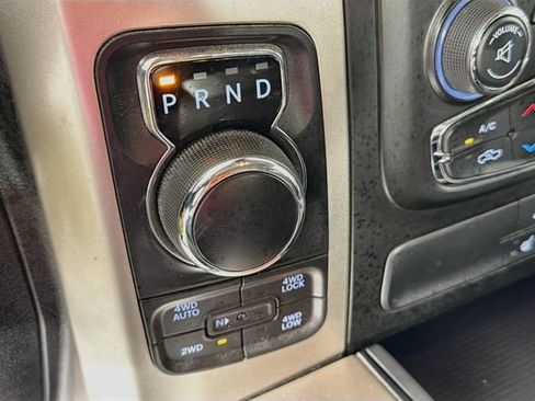Used 2018 RAM 1500 Big Horn AWD/4WD image 16
