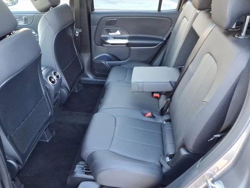 New 2026 Mercedes-Benz GLB 250 4MATIC image 18