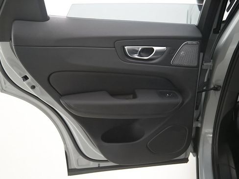 Certified 2026 Volvo XC60 T8 Ultra AWD/4WD image 19