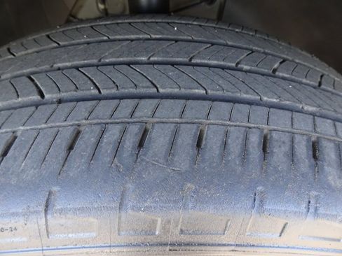 Used 2024 Kia Telluride EX X-Line image 36