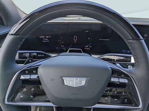 New 2026 Cadillac Lyriq Premium Luxury image 25