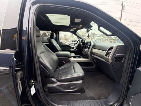 Used 2022 Ford F250 Lariat w/ Tremor Off-Road Package image 46