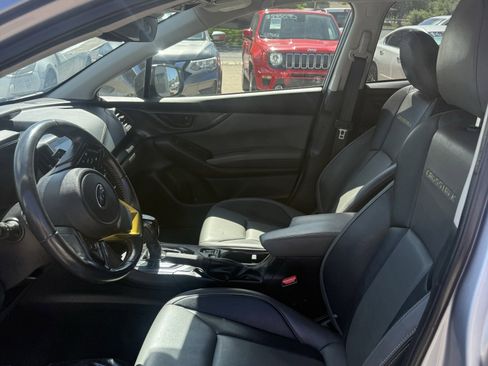 Used 2021 Subaru Crosstrek 2.5i Sport w/ Moonroof Package AWD/4WD image 12