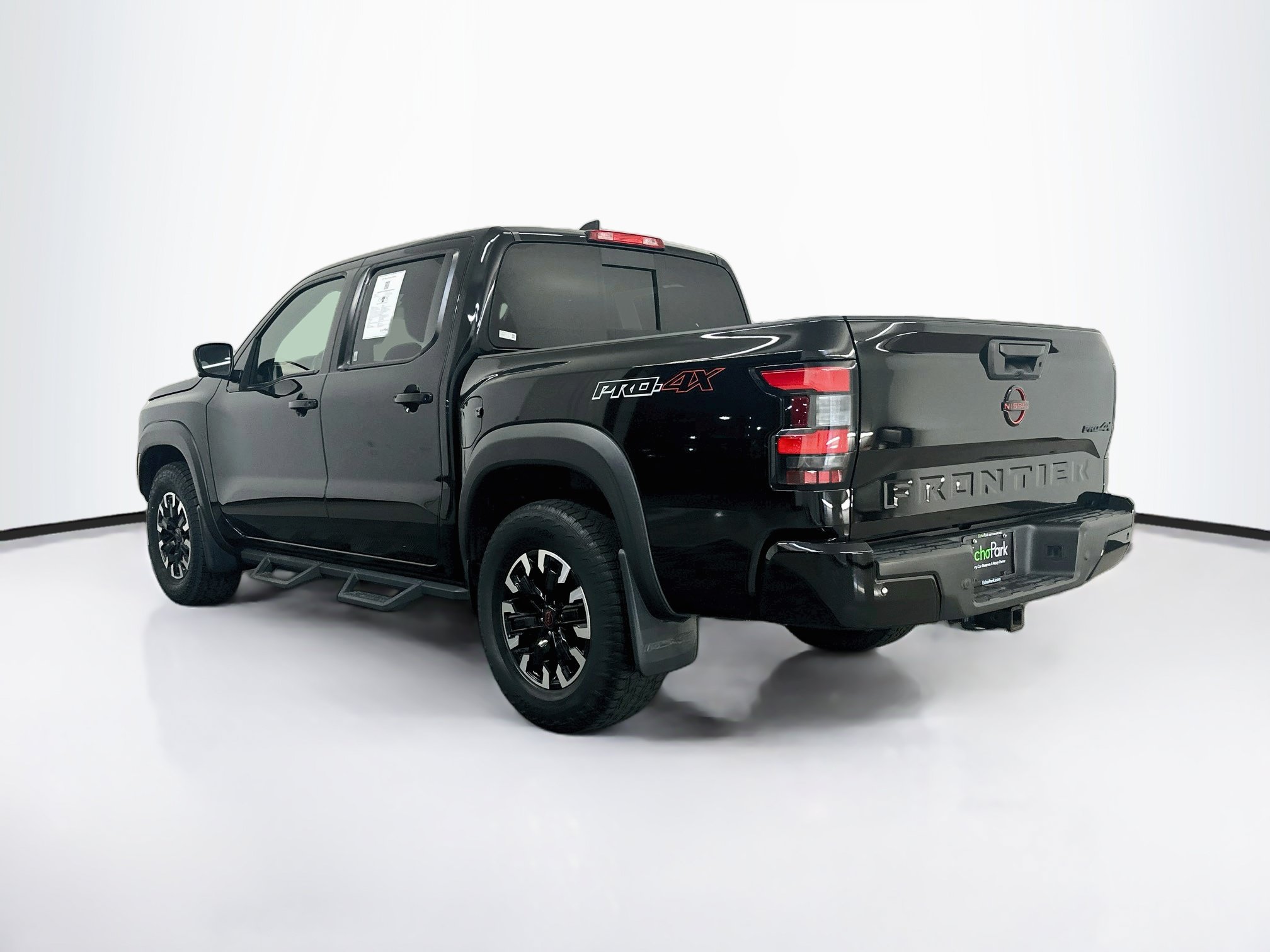Used 2023 Nissan Frontier PRO-4X w/ Pro Convenience Package AWD/4WD image 5
